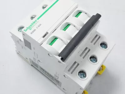 05Circuit-Protection.jpg